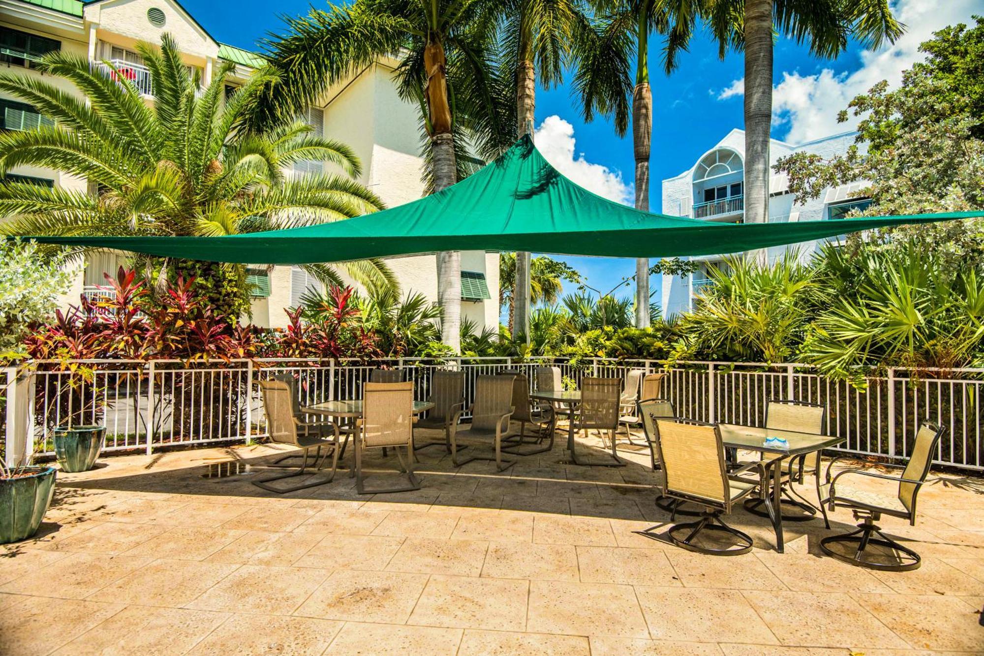Sunrise Suites Dominican Suite #110 Кей Уест Стая снимка